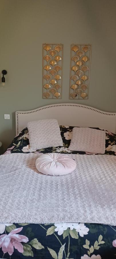 Bed And Breakfast Au Champ Du Douits Saint-Agnan-le-Malherbe ภายนอก รูปภาพ